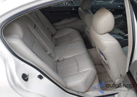 2012 Infiniti G37 Journey z USA, uszkodzony, nr VIN JN1CV6AP5CM629377